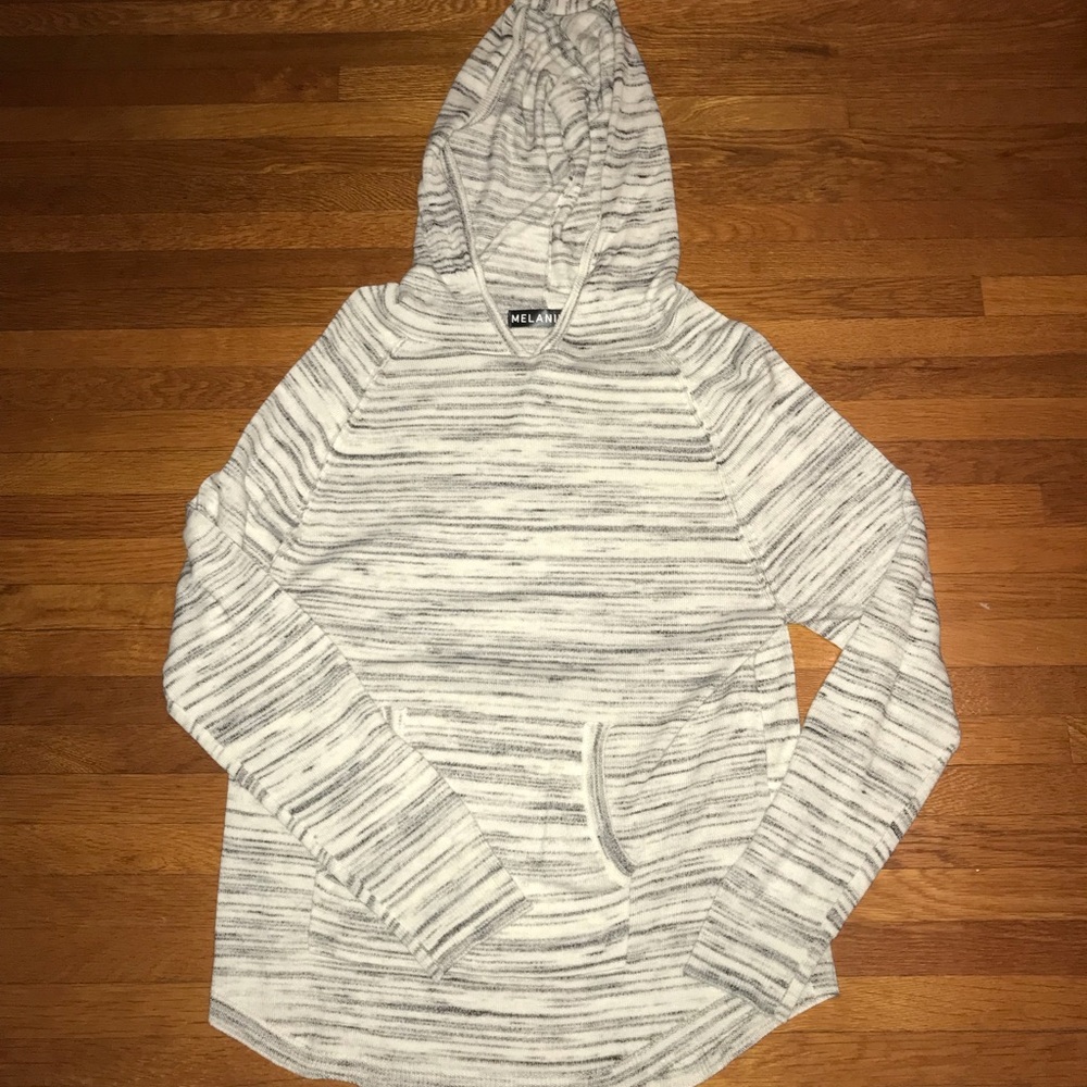 light weight sweater